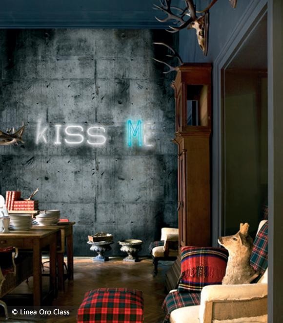 Kiss_Me